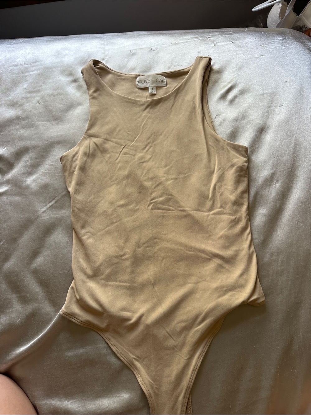 Olive & Oak Women's Beige Scoop Neck Bodysuit